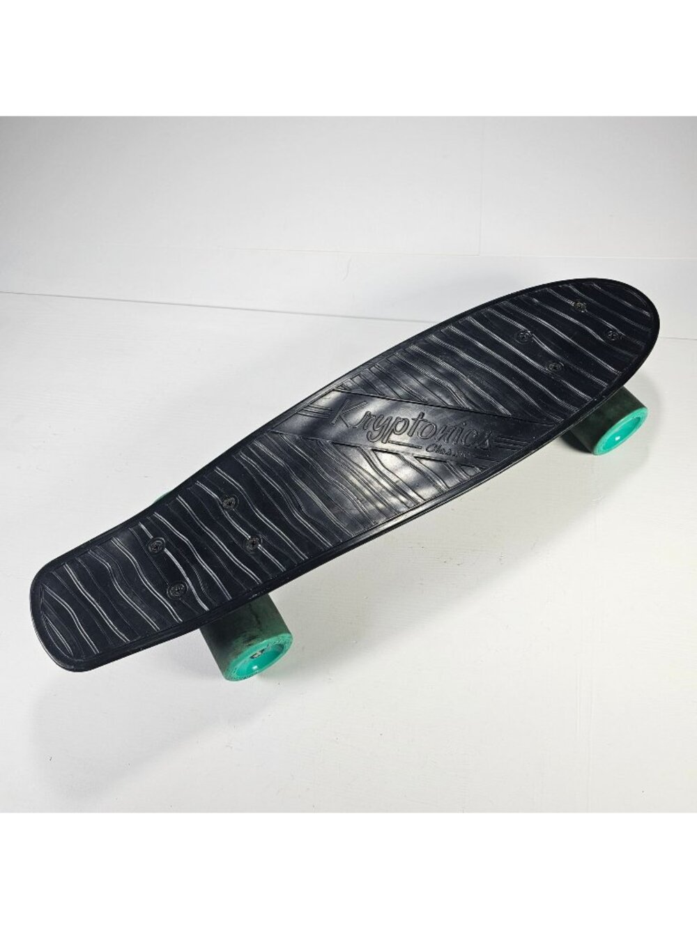 Kryptonics Classic Mini Skateboard 22" Black Plastic With Blue/Green Wheels